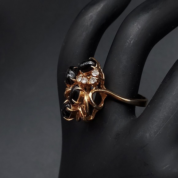 Vintage Costume Jewelry Ring 18KHGE Black Rhinestone Size 6.5 - Picture 10 of 13